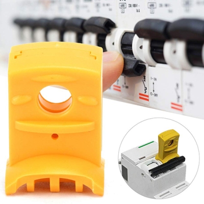 Khóa cầu dao Schneider IC65-IC65N lắp nhanh dạng bấm PROLOCKEY CBL91