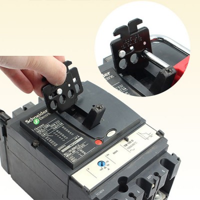 Khóa cầu dao vỏ đúc MCCB Schneider NSX & EZD 400A~630A PROLOCKEY CBL71